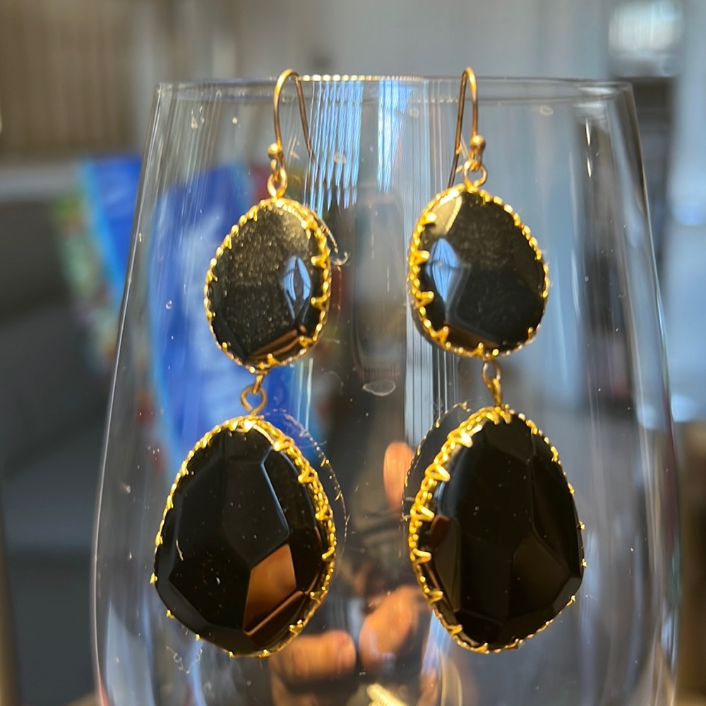 COPY - Black and gold earrings